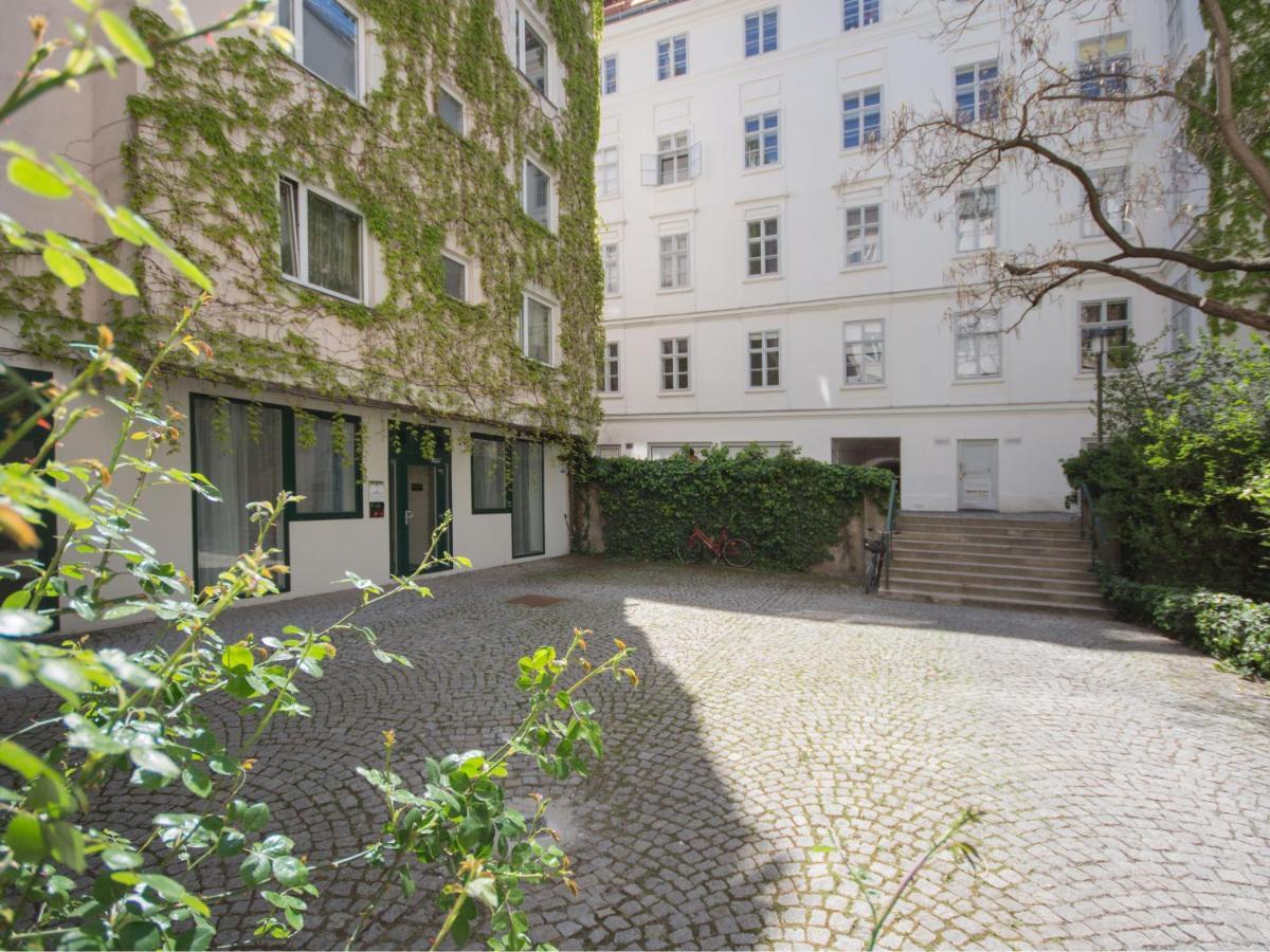 Vienna Hideaways - Nikolai Homes ภายนอก รูปภาพ