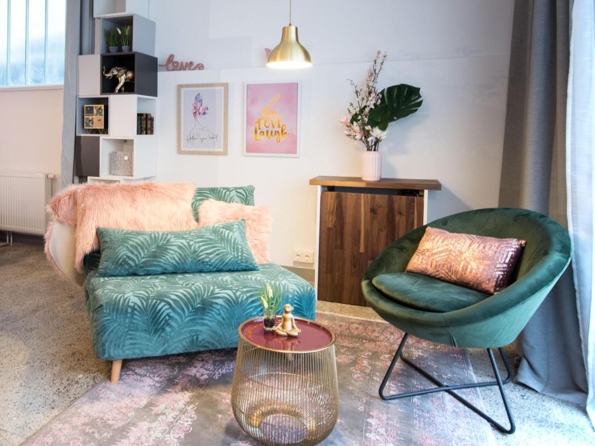 Vienna Hideaways - Nikolai Homes ภายนอก รูปภาพ