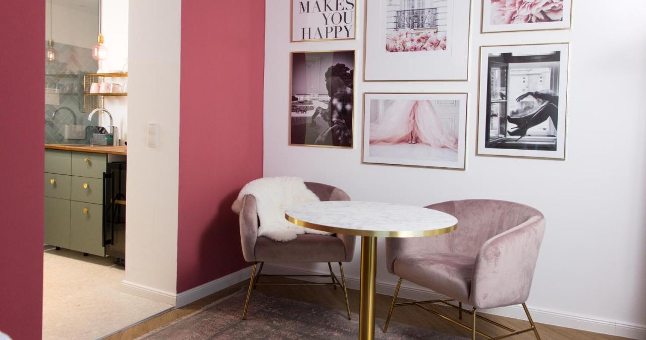 Vienna Hideaways - Nikolai Homes ภายนอก รูปภาพ